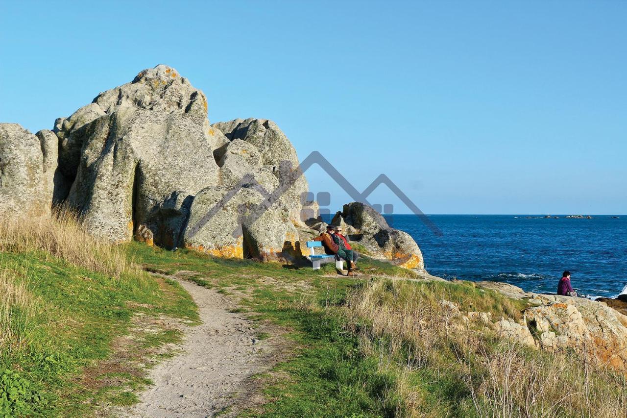 Localise - M3A La Maison Du Pecheur Au Guilvinec - Chambres Vue Mer - A 20M De La Mer Situee A La Pointe De Men Meur - Tout A Pied, Plage, Port, Centre, Commerces, Marche - Wifi Inclus - Linge De Lit Inclus - Jardin Clos - En Option , Menage Et Servi Luaran gambar